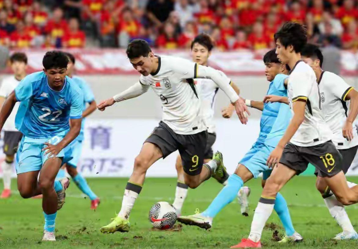 国足上一次, 的小组第, 大利亚放水