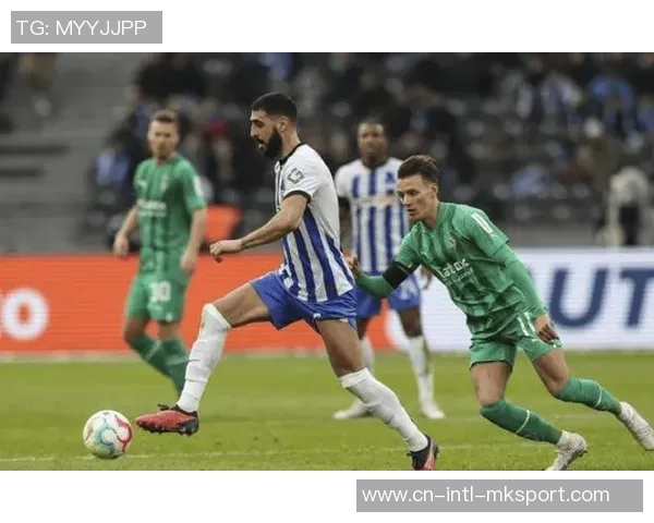 勒沃库森与沙尔克04对决前瞻分析及双方近期状态评估